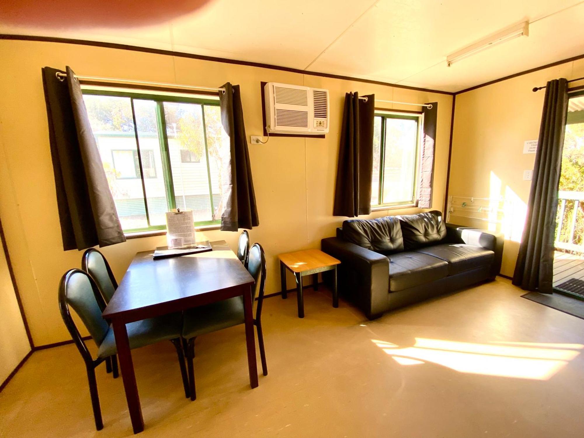 Kangaroo Island Cabins Kingscote Exterior photo